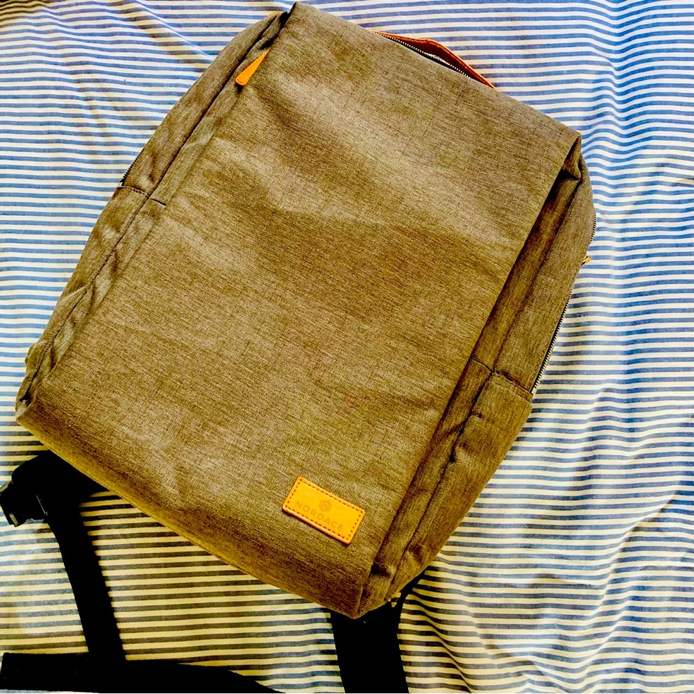 Nordace Siena | Smart Bag in Grey, Great Condition